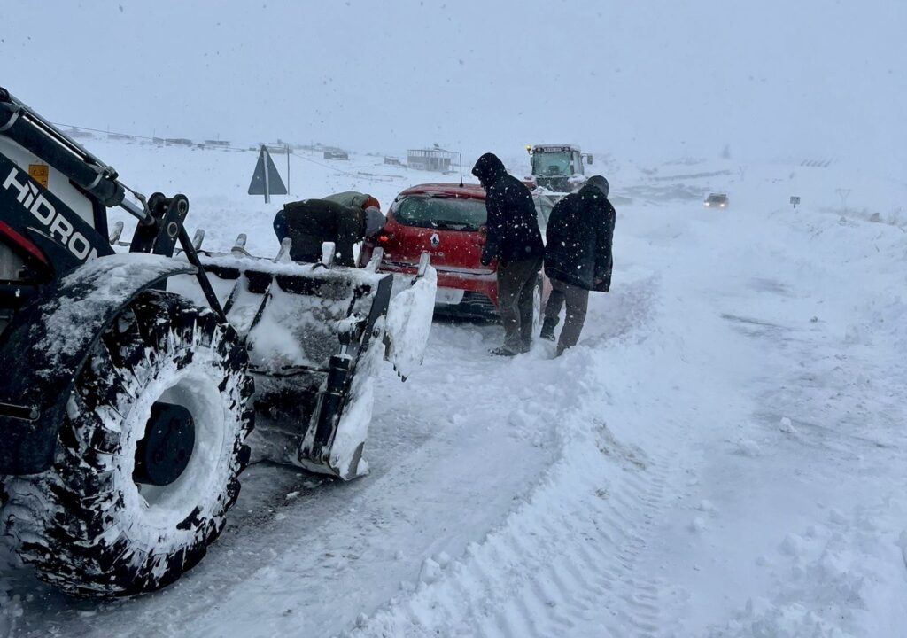 Darende’de Tipi Nedeniyle Açılan Yollar Yeniden Kapandı