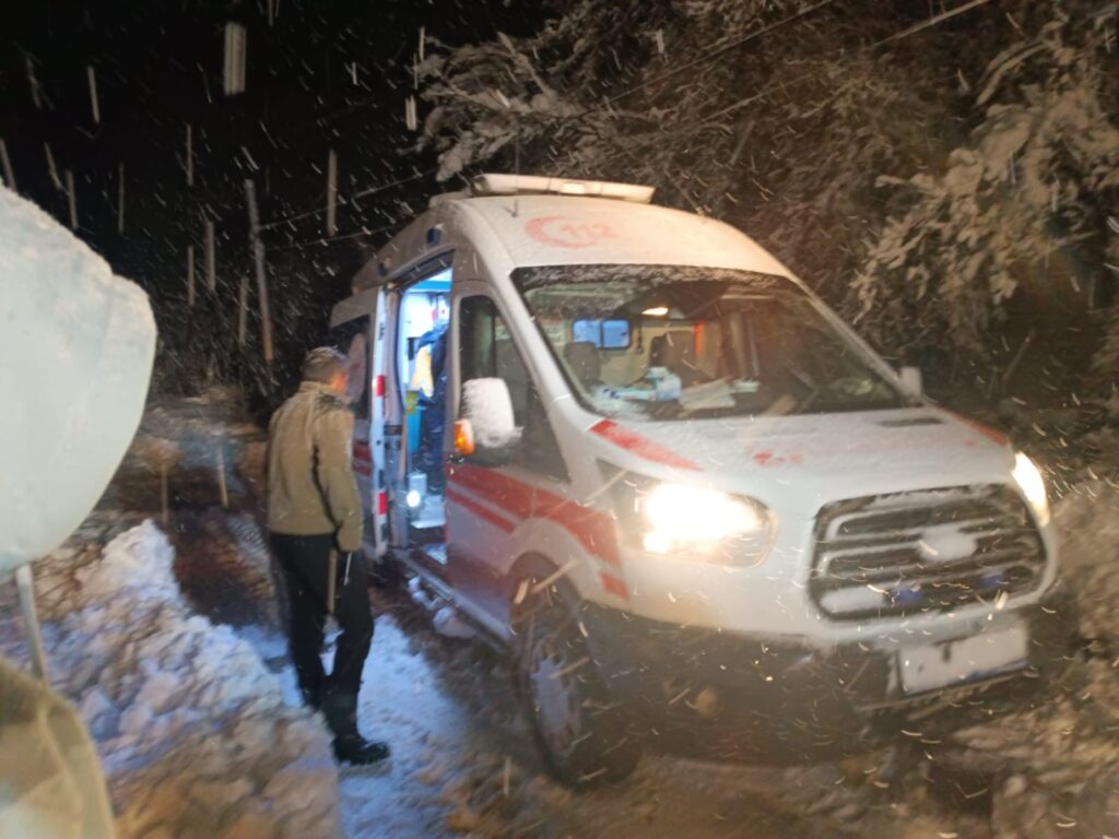 Kar Ve Tipi Alarmı: Büyükşehir Kırsalda Seferber Oldu
