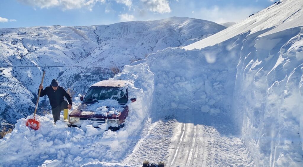 Karda Kaybolan Araç Günler Sonra Ortaya Çıktı