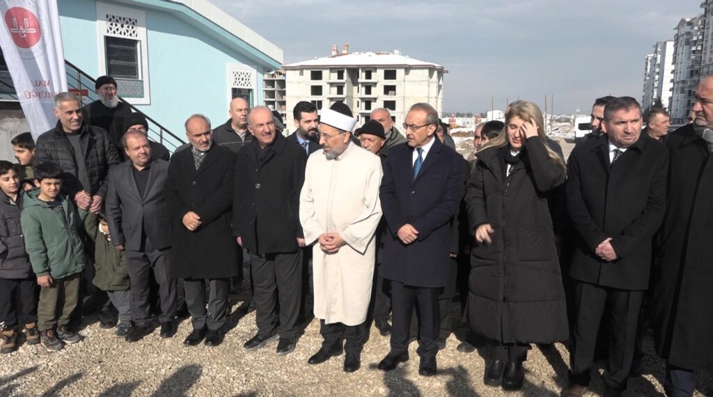 Kubbetü’s Sahra Camisi İbadete Açıldı