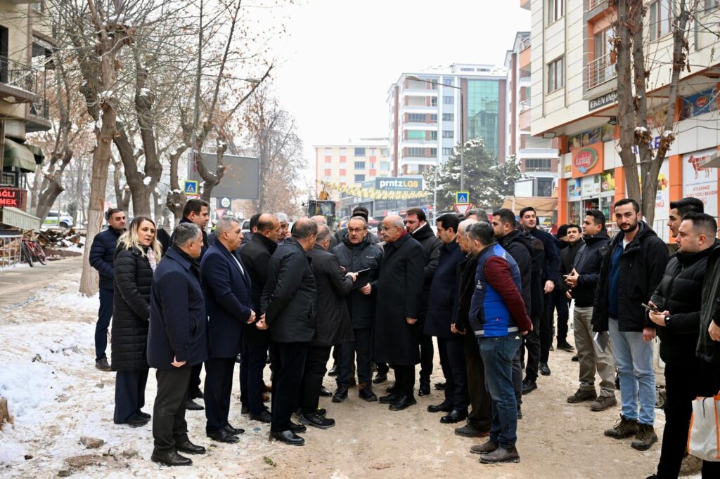 Vali Yavuz Ve Başkanlar Fuzuli Caddesi’ndeki Çalışmaları Yerinde İnceledi