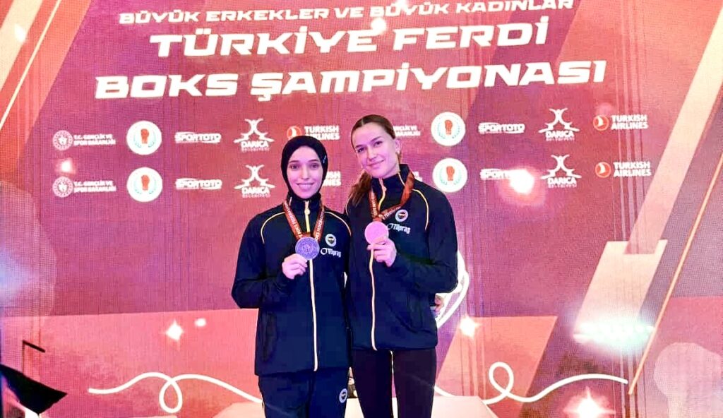 Malatya’nın Altın Kızları Kocaeli’yi Salladı: Ringden Bir Şampiyonluk Bir De İkincilik Çıktı