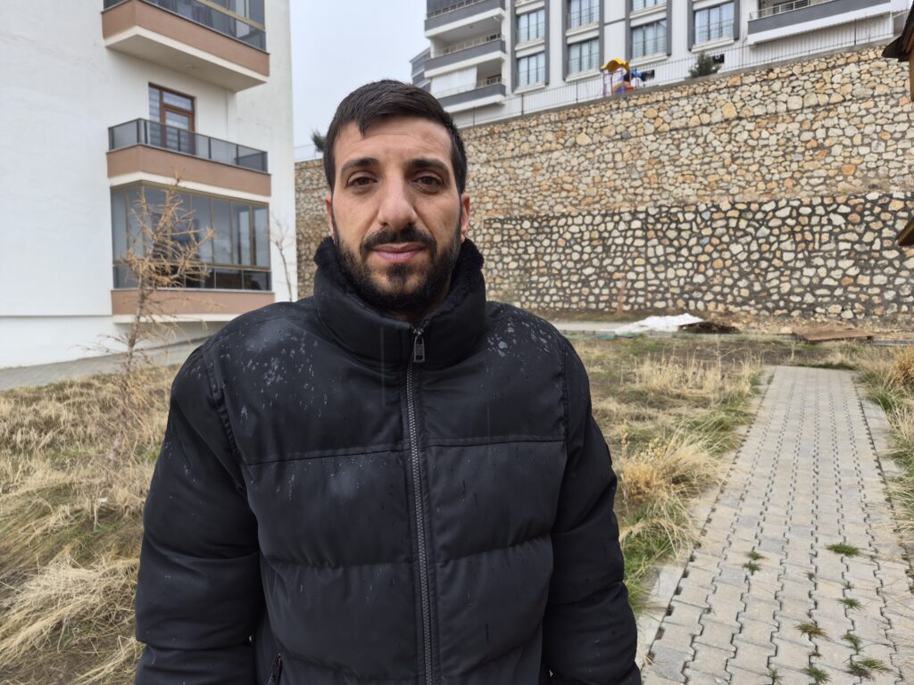 Sahada Ölümle Burun Buruna: Kaleci Son Anda Hayata Tutundu