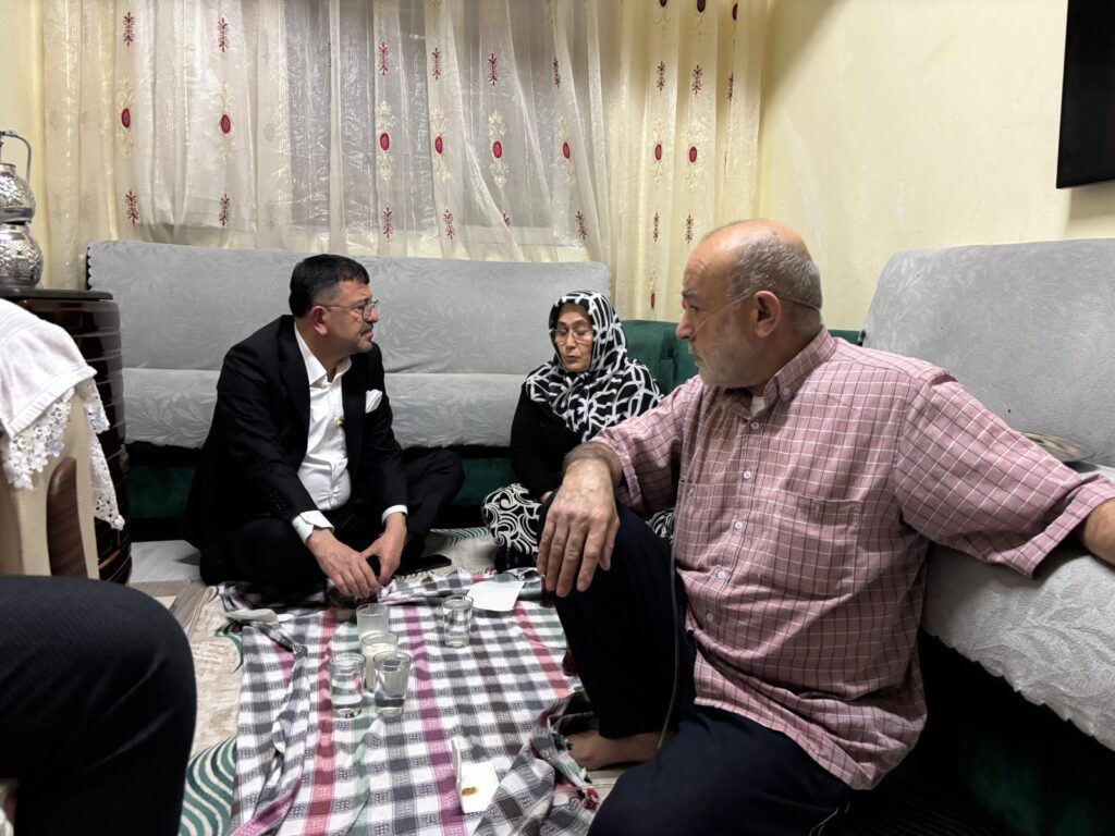 Veli Ağbaba İftar Programlarında Malatyalılarla Buluşmaya Devam Ediyor