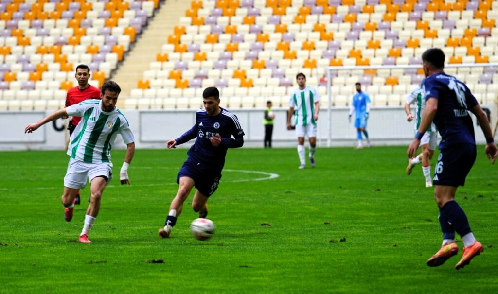 Yeşilyurtspor Umut Tazeledi: Kritik Maçtan 3 Puanla Çıktı