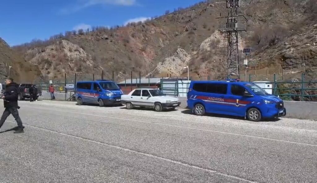 Çelikhan’da Kaybolan Fırat Can İçin Seferberlik