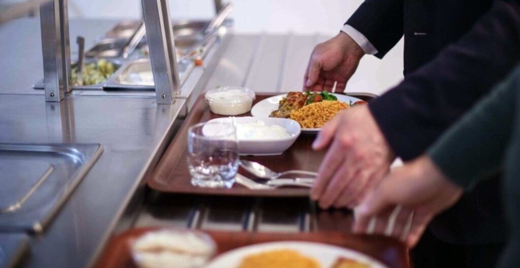 Günlük Yemek Bedeli İstisnasında Güncel Sınır 300 TL’ye Çıkarıldı