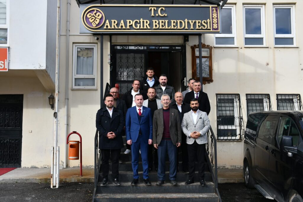 Karademir’den Arapgir İçin Kritik Uyarı: “Yol ve Su Sorunu Çözülmezse Göç Kaçınılmaz”