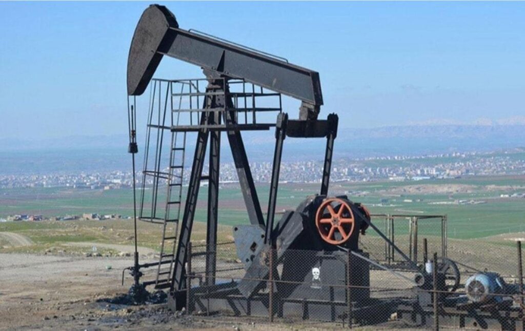 Orta Doğu’da Enerji Krizi Derinleşiyor: Saldırılar Sonrası Petrol Fiyatları Sert Yükseldi