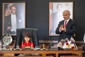 Başkan Sami Er Koltuğunu Ece Sayar’a Devretti