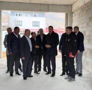 Bülent Tüfenkci Erkenek’te Konut Çalışmalarını İnceledi