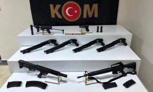 Elazığ’da Silah Operasyonu: 8 Ruhsatsız Silah Ele Geçirildi, 1 Kişi Tutuklandı