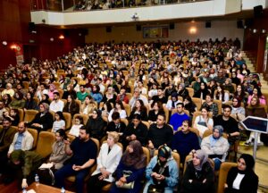 Yeşilyurt’ta “Duyulmayan Çocuk, Yorgun Anne-Baba, Kaybolan İletişim” Konferansına Yoğun İlgi