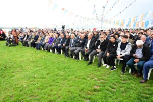 AK Parti Battalgazi teşkilatı istişare toplantısında buluştu