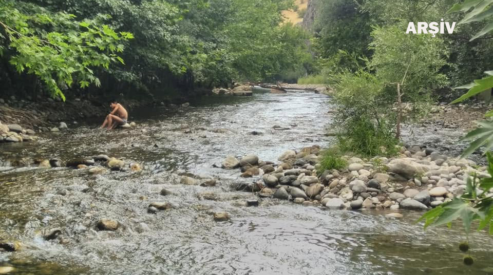 Serinlemek İçin Girdiği Suda Hayatını Kaybetti
