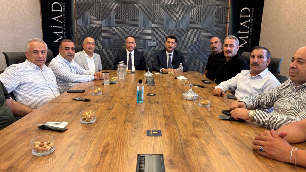 Boyraz’dan MİAD’a ziyaret: “Malatya ekonomisini birlikte ayağa kaldıracağız”