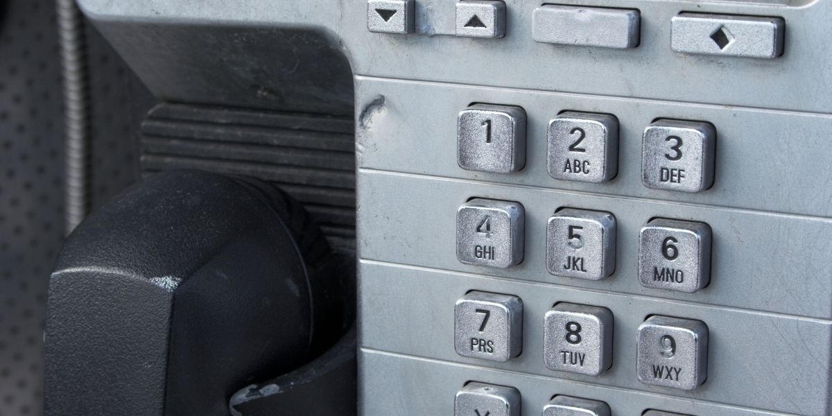 Ankesörlü Telefonun Tarihi Ve Günümüzdeki Değişimi