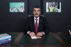 Bakan Tekin’den Öğretmenlere Yeni Dönem Mesajı