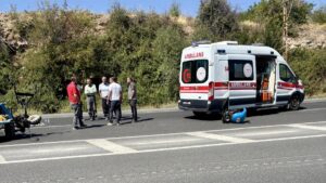 Darende’de Çapa Motoru İle Minibüs Çarpıştı: 1 Yaralı
