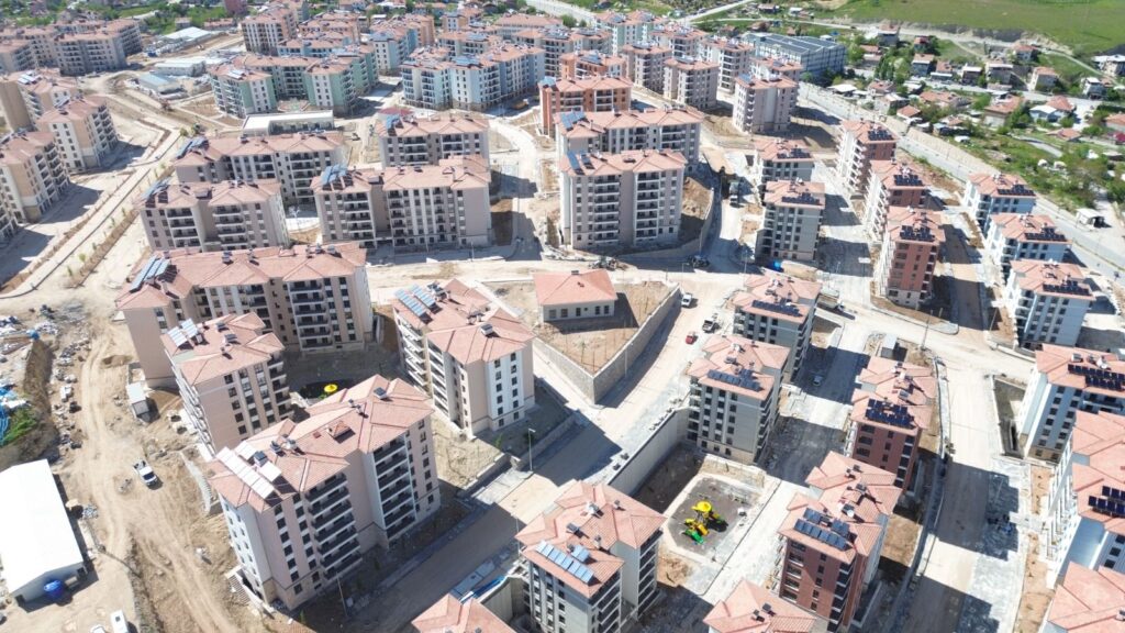 Taştepe’de Tahliyeden Anahtar Teslimine Uzanan Dönüşüm