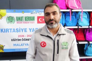 Umut Kervanı’ndan 100 Öğrenciye Kırtasiye Desteği