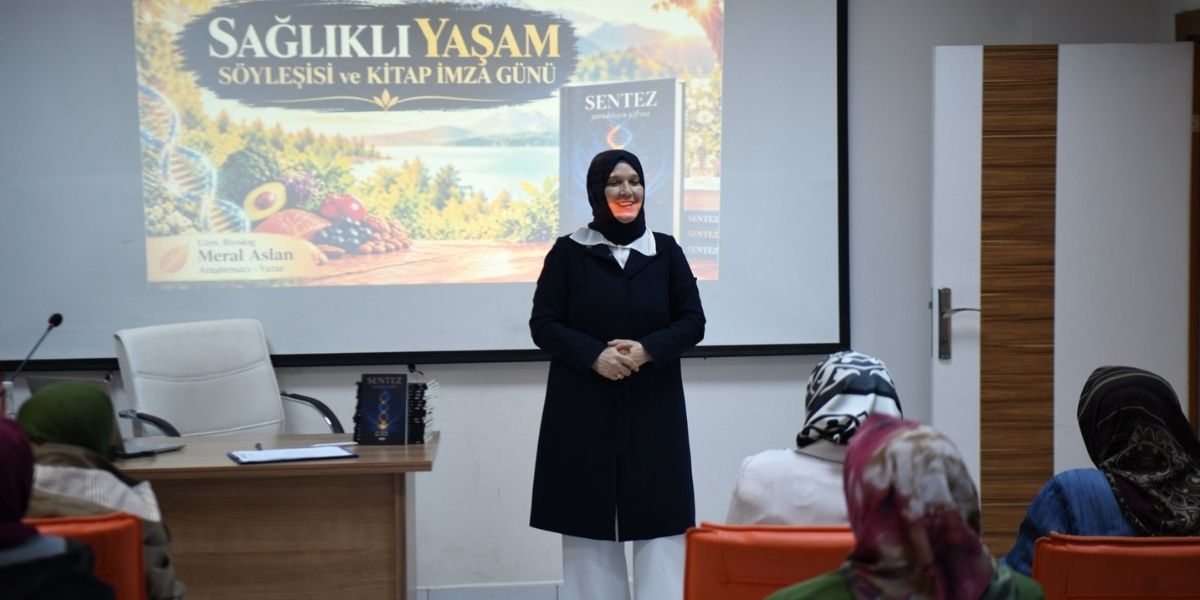 Yeşilyurt Belediyesi’nde Sağlıklı Yaşam Söyleşisi ve Kitap İmza Günü Düzenlendi