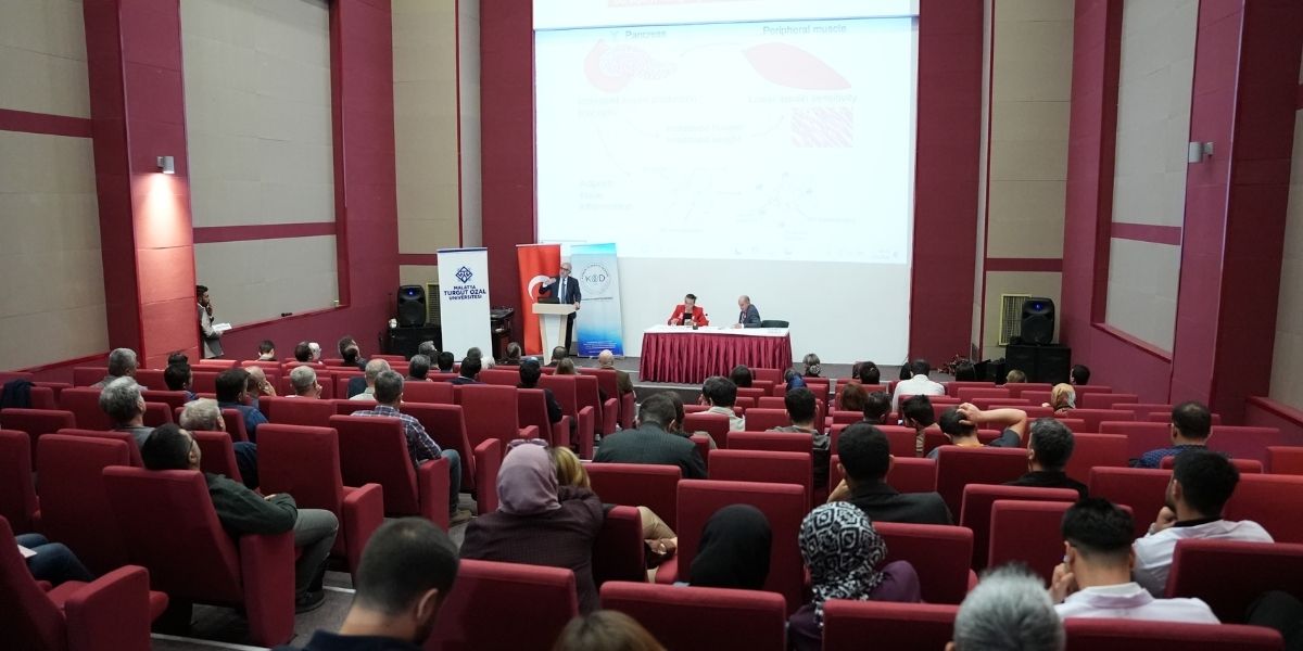 Malatya’da Meme Kanserinde Erken Tanı Sempozyumu Düzenlendi: Uzmanlardan Tarama Çağrısı